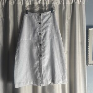 Elegant White linen lined skirt